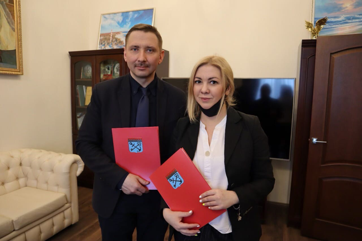 Леонид Кротов подписал соглашение с «Ветром перемен» о сотрудничестве