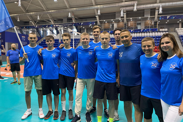 Команда «Нева» заняла третье место в турнире по волейболу