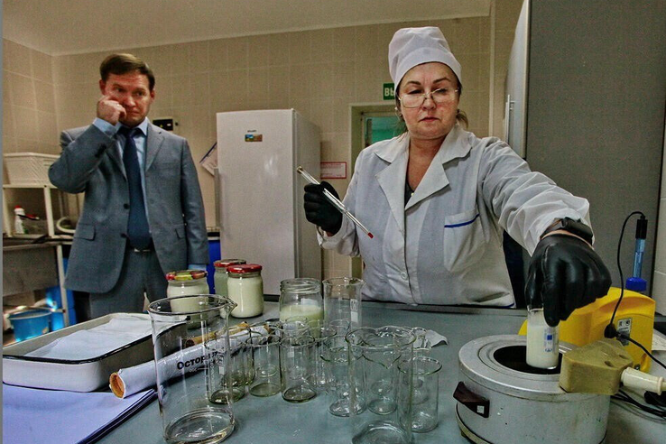 Первый конкурс качества сырого молока  «Молоко наивысшего качества-2023» прошел в Ленобласти