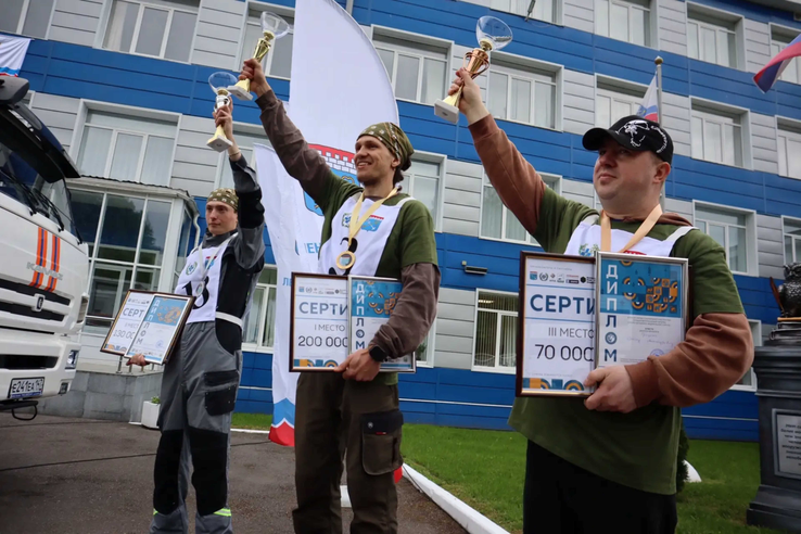Первый в конкурсе ортопедов - ветврач племхоза им. Тельмана