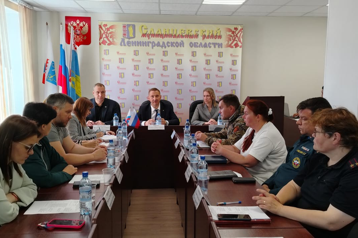Рабочая поездка Леонида Кротова в Кингисеппский и Сланцевский районы