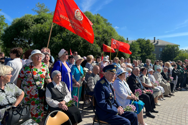 В Волхове открыли стелу «Город воинской доблести»