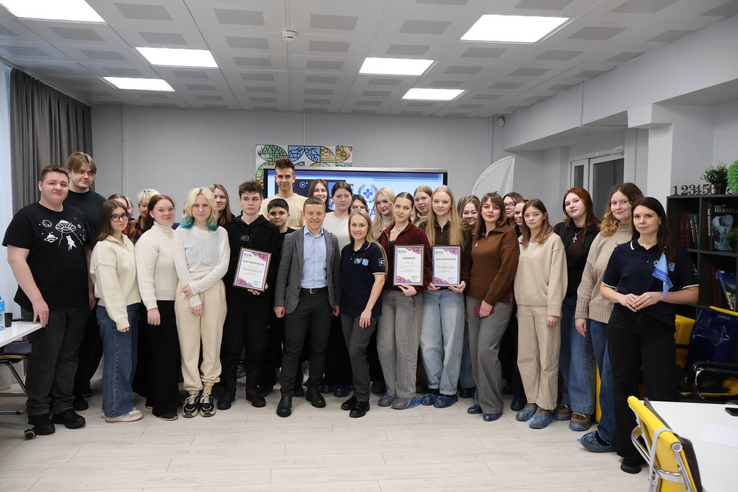 Батл на знание истории госветслужбы между студентами техникумов